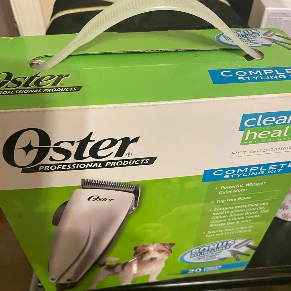 Oster Healthy and Clean complete styling kit for dogs.🐶🐶New without tags.